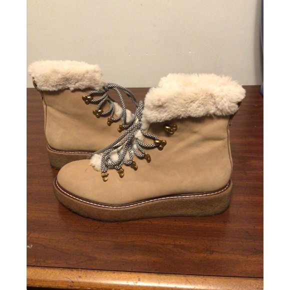 J.CREW LEATHER BOOT WITH RUBBER PLATFORM HEEL SZ 9 - Picture 8 of 12